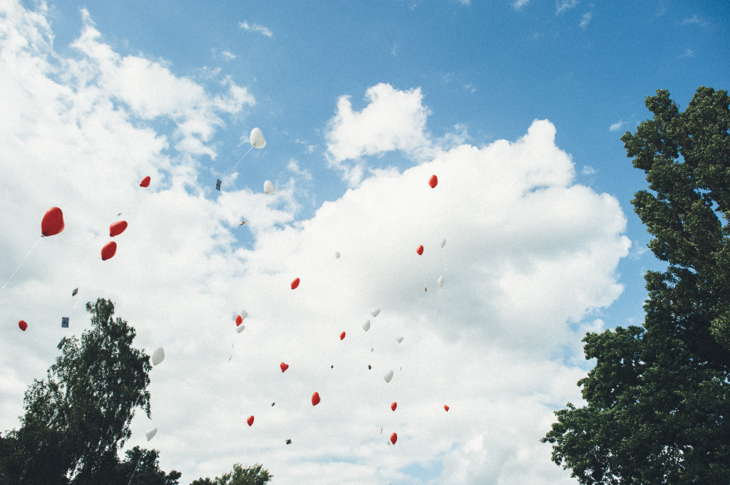 37 Hochzeitsfotograf Berlin Luftballons